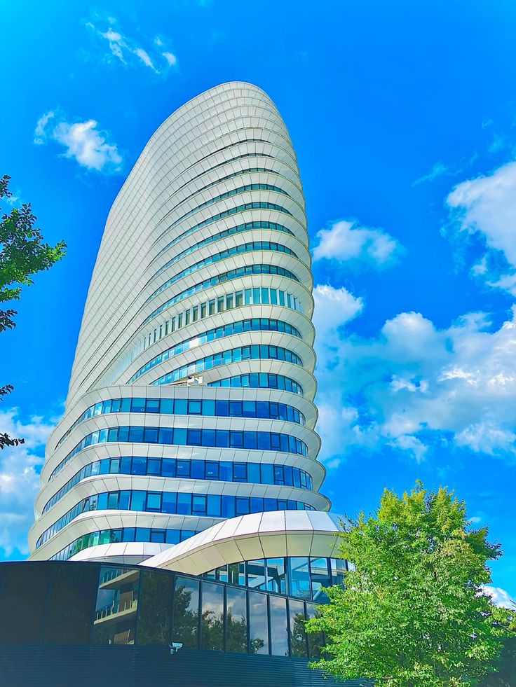 Architecture Frutiger Aero